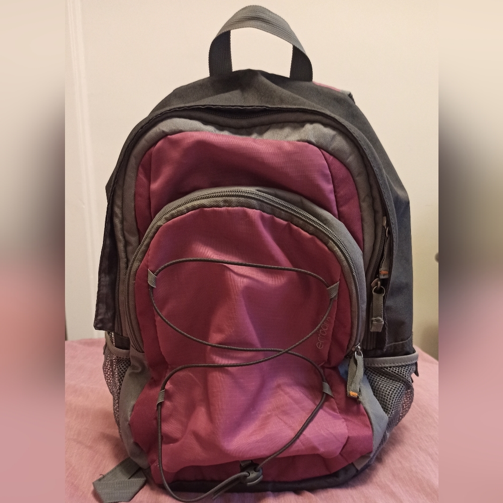 Embark Backpack - Picture 2 of 6